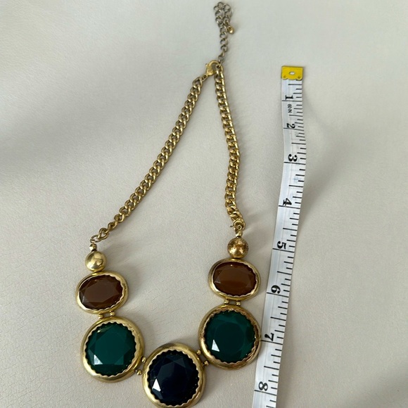 Stunning statement necklace with faux jewels in brown, teal and black✨ - Picture 4 of 6